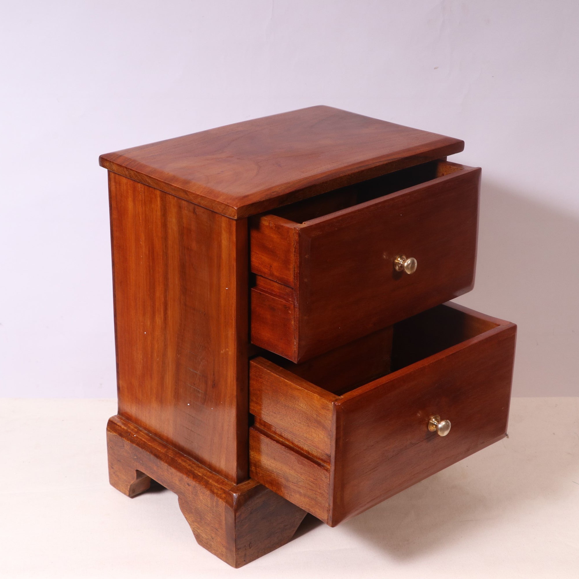 2 Drawer Long Chest Drawer's Chest